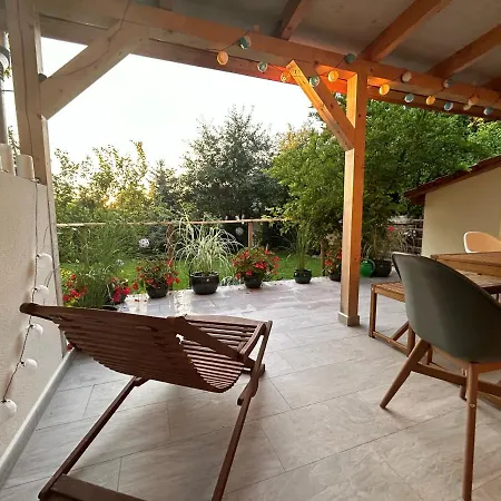 Kisvirág Сasa de vacaciones