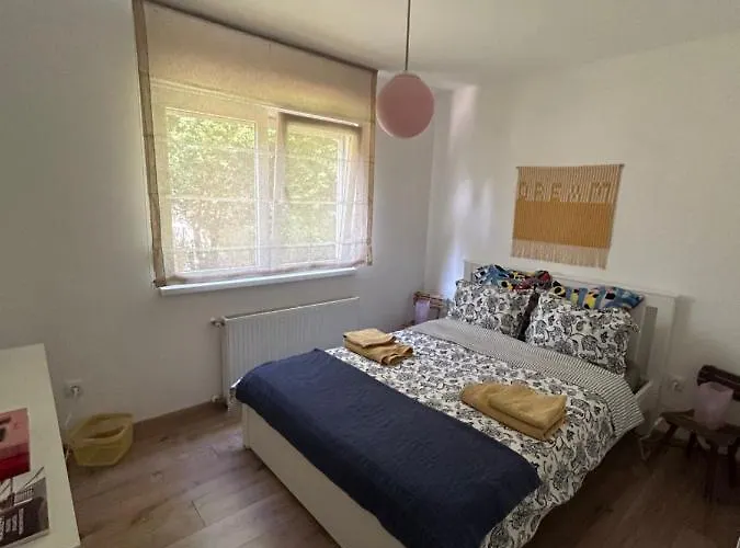 Kisvirag Vendeghaz * Балатонвилагош